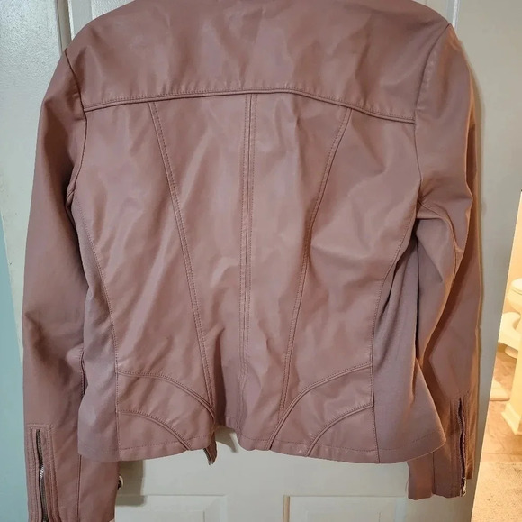 Pink GUESS faux leather jacket size XL - Picture 7 of 7